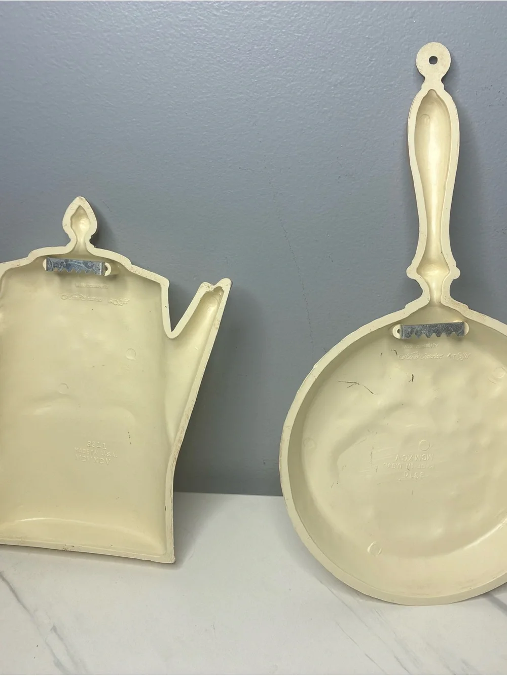 Home Interiors Faux Carved Kitchen Wall Plaques Coffee Pot & Fruit Pan Set